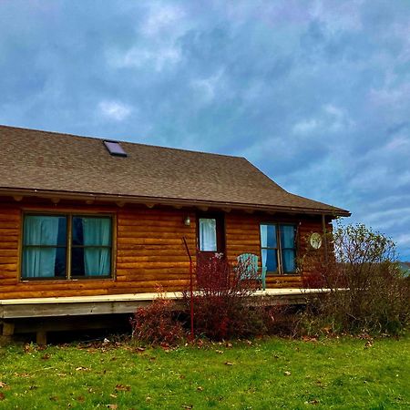 Garden Grove Retreat & Lodging Near Pictured Rocks, Fayette, Trails 외부 사진