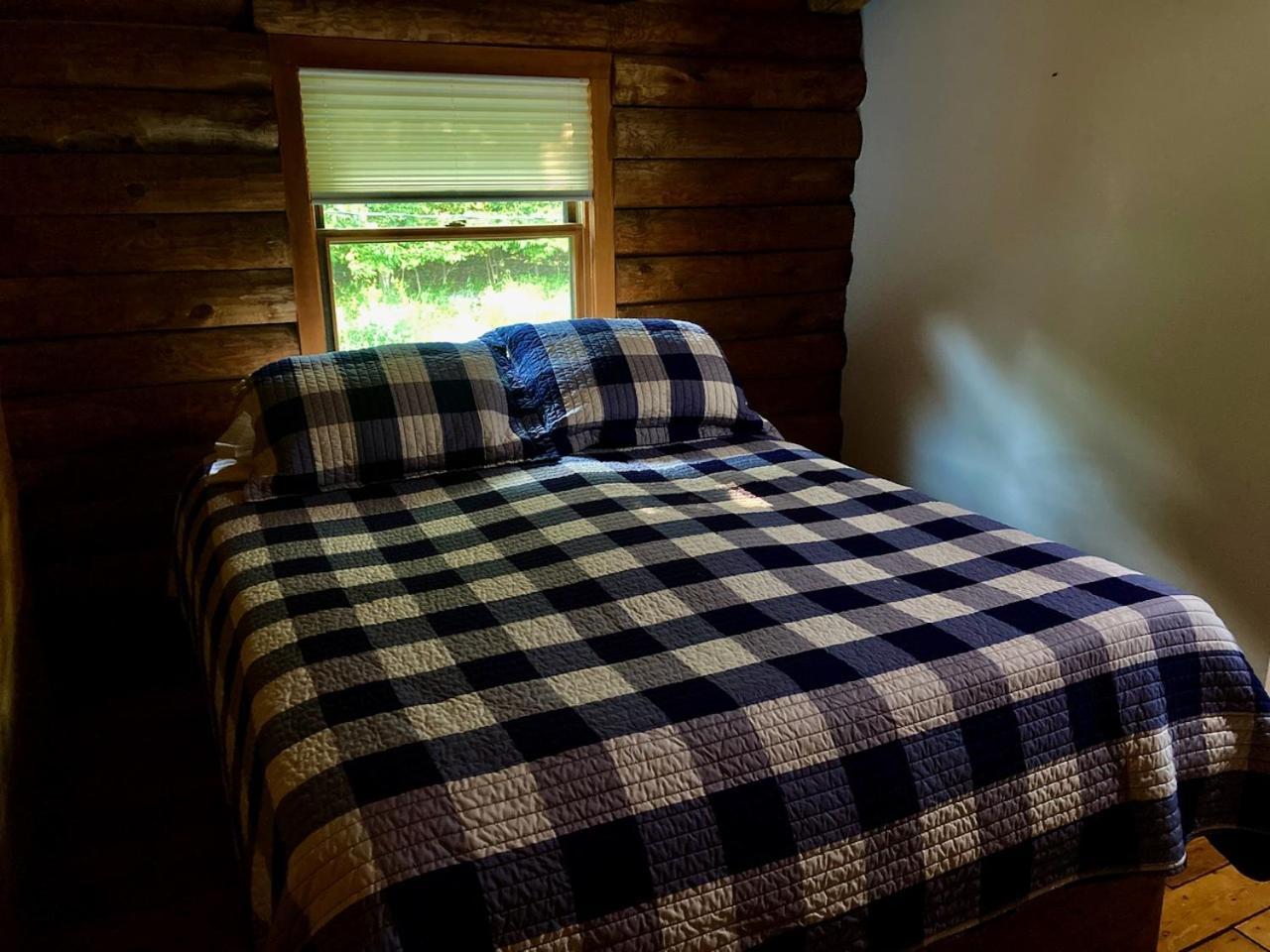 Garden Grove Retreat & Lodging Near Pictured Rocks, Fayette, Trails 외부 사진