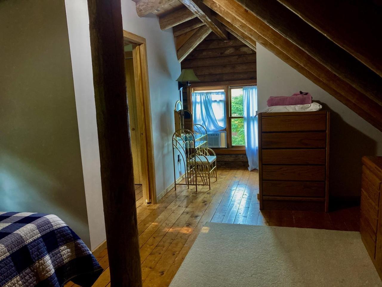 Garden Grove Retreat & Lodging Near Pictured Rocks, Fayette, Trails 외부 사진